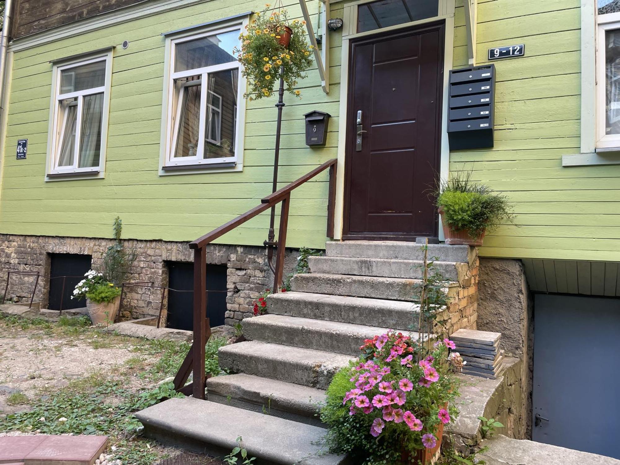 Pristine 1Br Apt In City Center W/ Patio And Parking Riga Exteriör bild